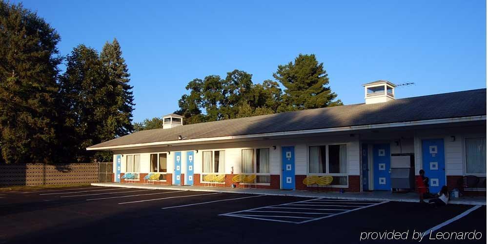 Blue Sky Inn Glens Falls-Saratoga-Lake George Luaran gambar