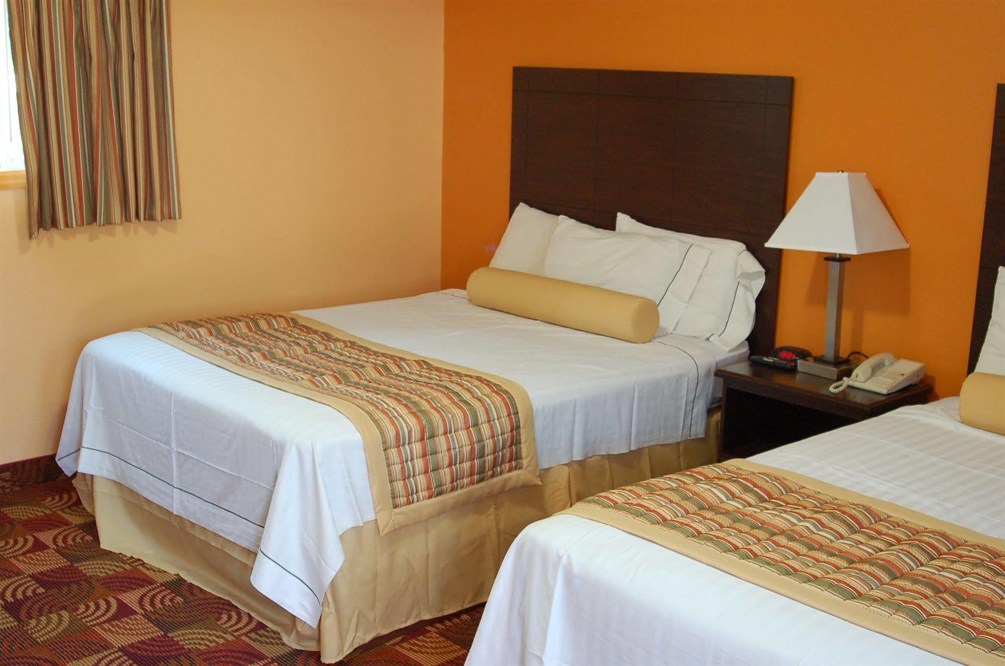 Blue Sky Inn Glens Falls-Saratoga-Lake George Luaran gambar