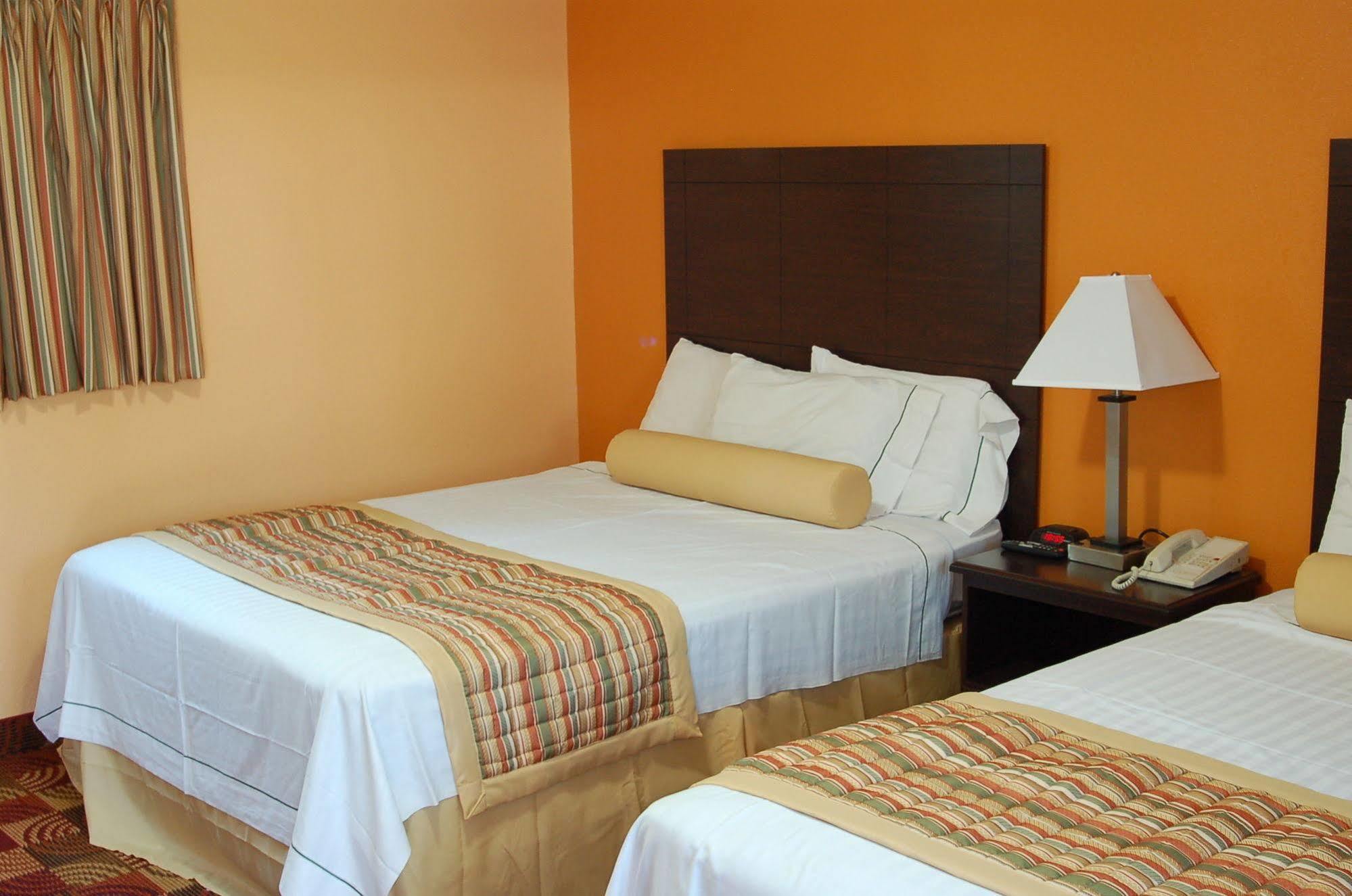 Blue Sky Inn Glens Falls-Saratoga-Lake George Luaran gambar